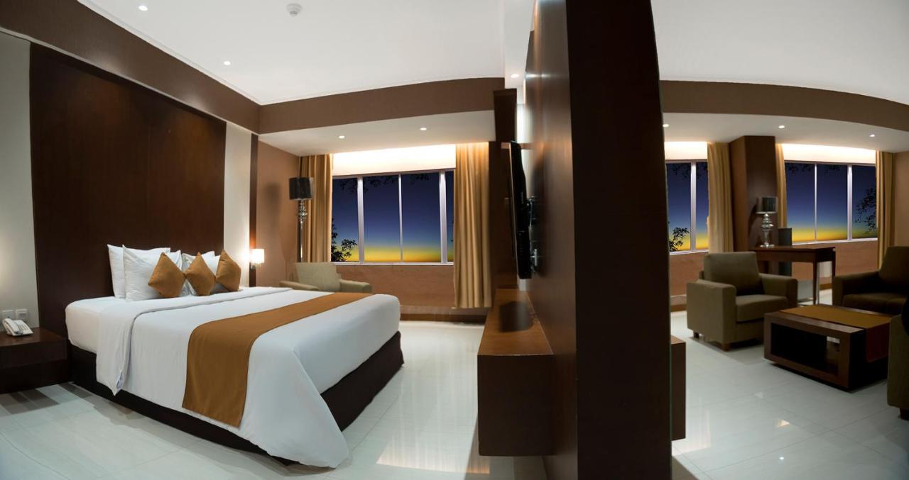 Aston Tanjung Pinang Hotel & Conference Center Buitenkant foto